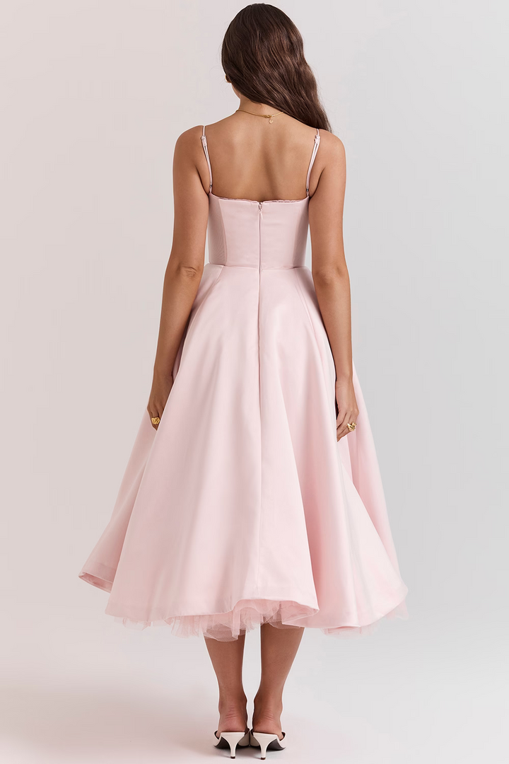 Marcy - Elegancka sukienka dopasowana do sylwetki