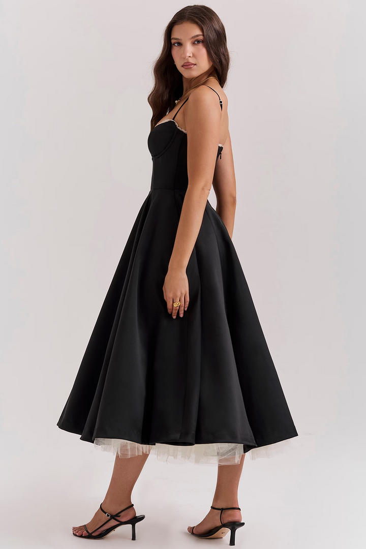Marcy - Elegancka sukienka dopasowana do sylwetki